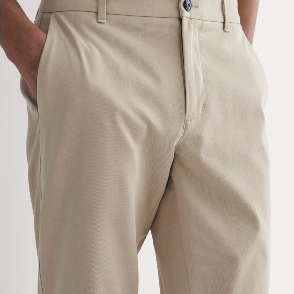 Everlane The Performance Chino | Uniform in Khaki - 30x30 Slim